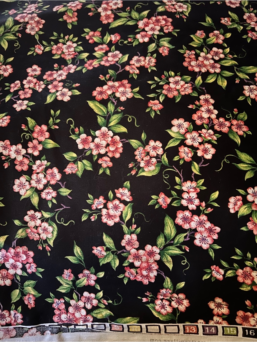 VIP Print 100% Cotton Cranston Print Works Pink Floral Fabric 3 Yards X 44”